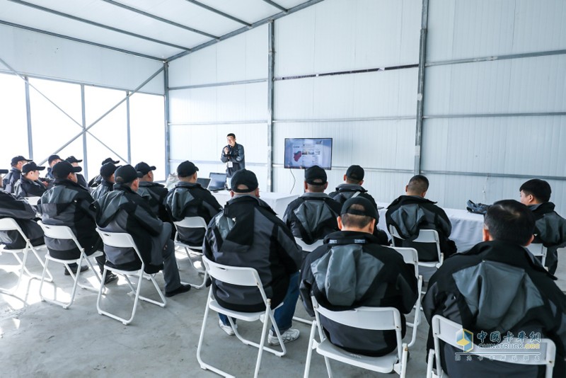 構(gòu)建危化行業(yè)生態(tài)圈助力伙伴成功 2018年中國高效物流卡車公開賽銀川站舉行