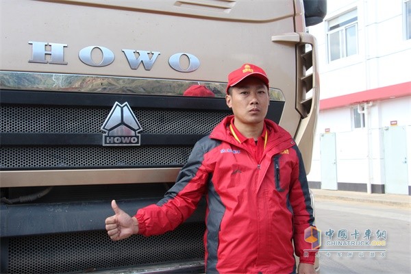 第三屆中國重汽實(shí)況挑戰(zhàn)賽全國季軍楊威