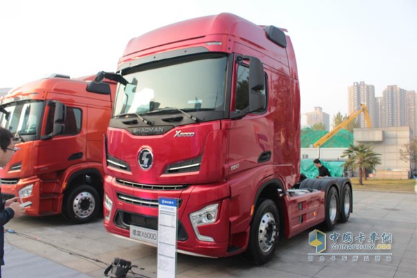 660ps/3200N·m的X6000牽引車(chē)
