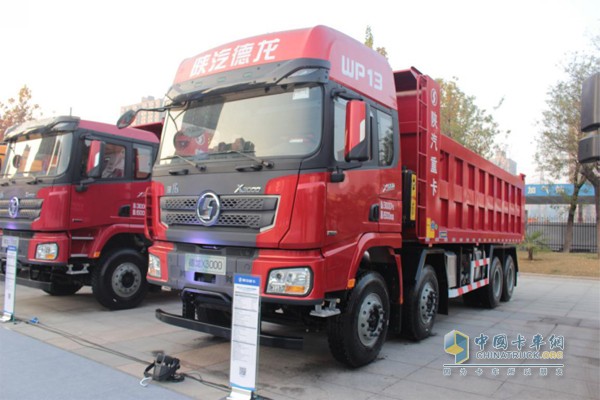 　重載自卸大馬力王者-550馬力的德龍X3000 8X4自卸車(chē)