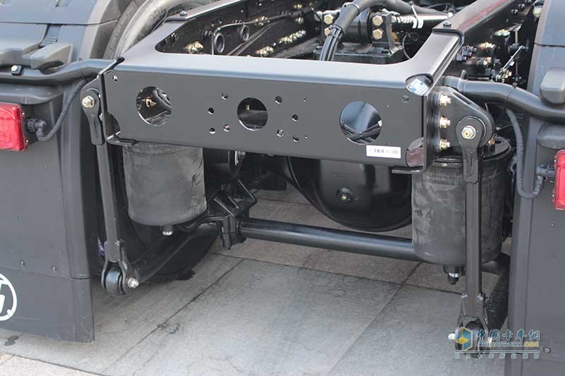 陜汽重卡 德龍X3000 600馬力 6X4 IC版 牽引車