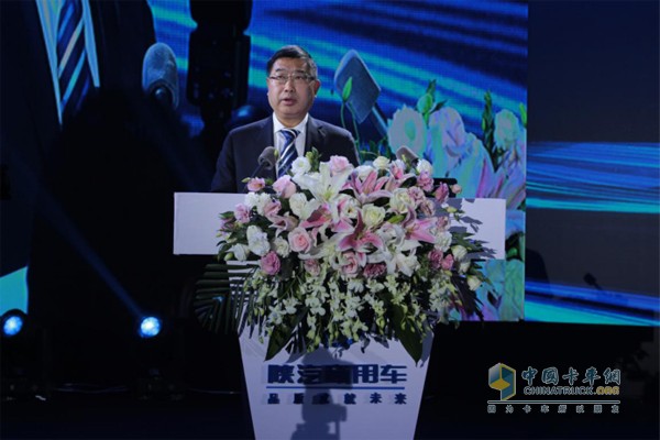 陜汽控股黨委書記、董事長(zhǎng)袁宏明先生