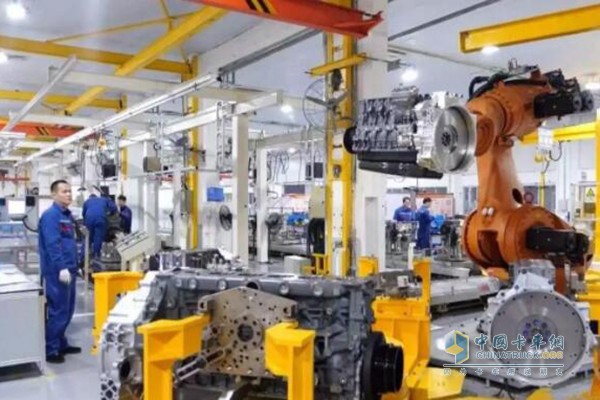 玉柴發(fā)動(dòng)機(jī)加工流水線