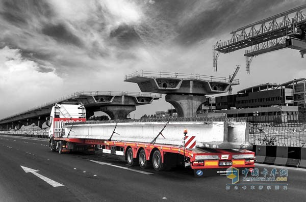 德國(guó)凱斯鮑爾重型半掛車(chē)