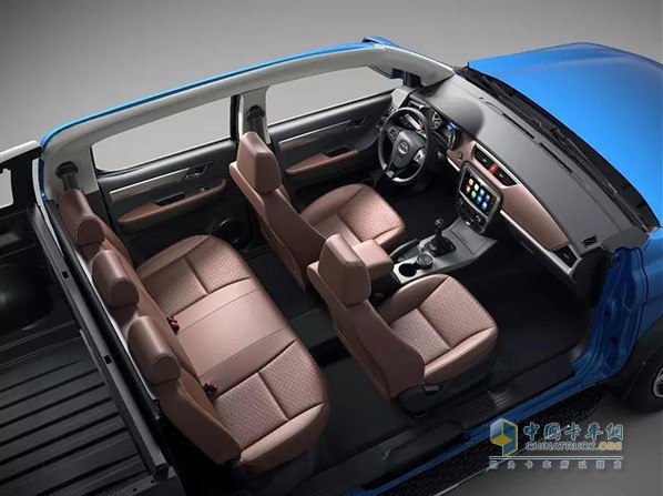 江淮帥鈴T8乘坐空間