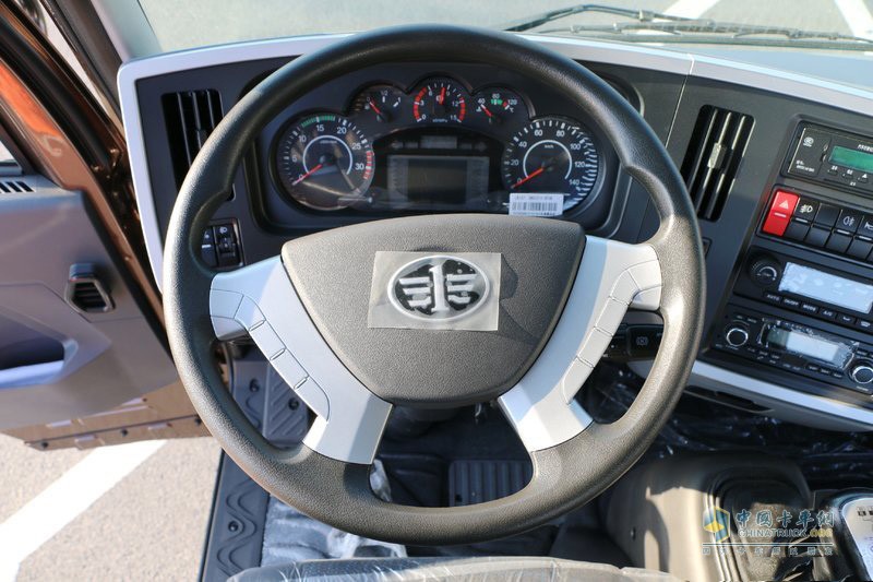 解放 麟VH 160馬力 6.7米單排載貨車 