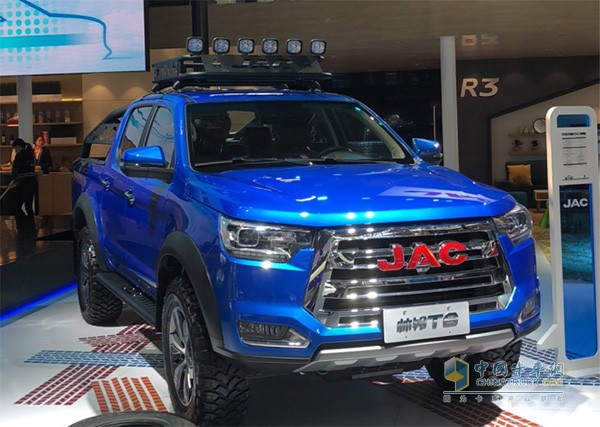 帥鈴T8智聯(lián)版駕乘安全性高