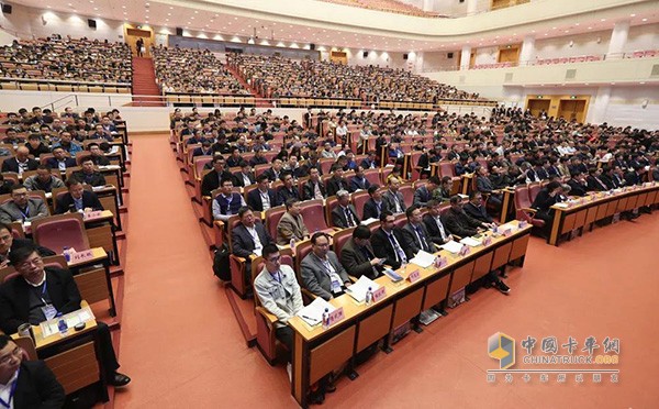 內(nèi)燃機(jī)大會現(xiàn)場