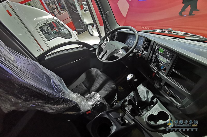 慶鈴汽車 FRT 4×2 國六載貨車底盤