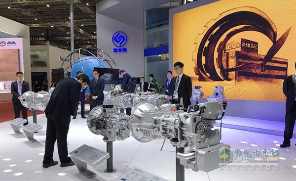 法士特車(chē)展新品