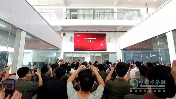 三一卡車搶購活動現(xiàn)場