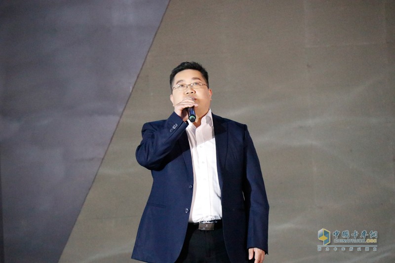 8.68萬起售 中國首款國六皮卡全新汽油國六風(fēng)駿7領(lǐng)創(chuàng)上市