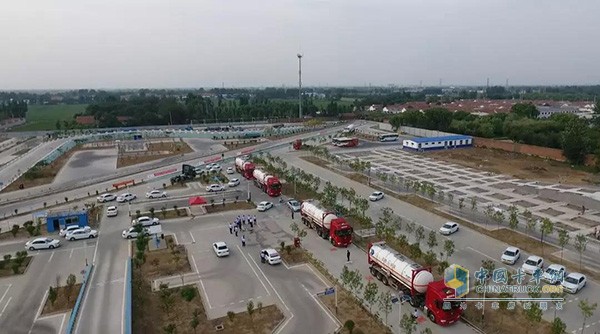 危險(xiǎn)品運(yùn)輸企業(yè)換車(chē)必須經(jīng)過(guò)相關(guān)部門(mén)審核