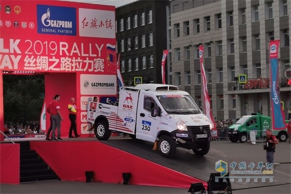 搭載?？礗SF動(dòng)力的GAZ賽車(chē)