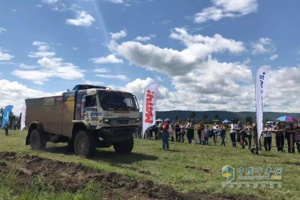 東風(fēng)康明斯ISZ發(fā)動機(jī)攜手卡瑪茲大師車隊再次出征