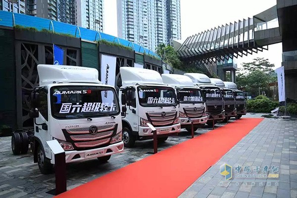 歐馬可國(guó)六超級(jí)輕卡