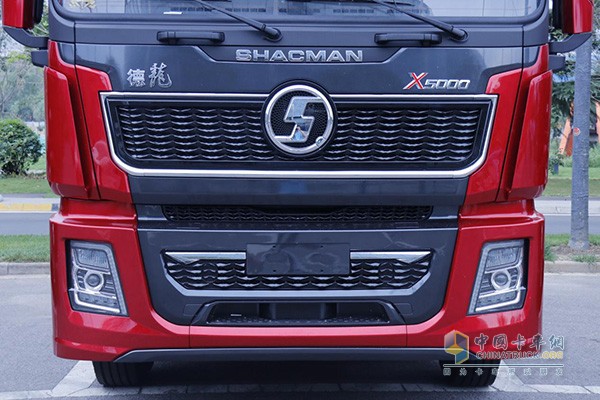 全新前臉設(shè)計(jì)