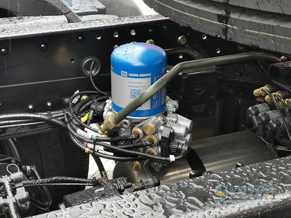 底盤附件采用國際一流供應(yīng)商