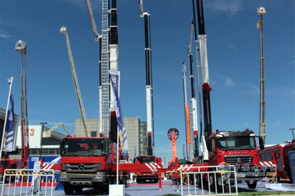 汕德卡與更多高手、在更廣領(lǐng)域同臺(tái)競(jìng)技