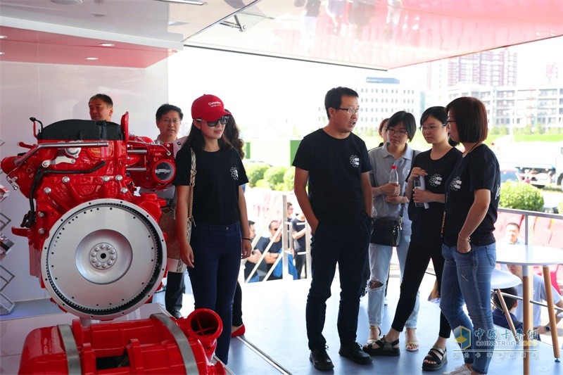 【烏蘭察布站】行到青山綠水處，自有百年康明斯！