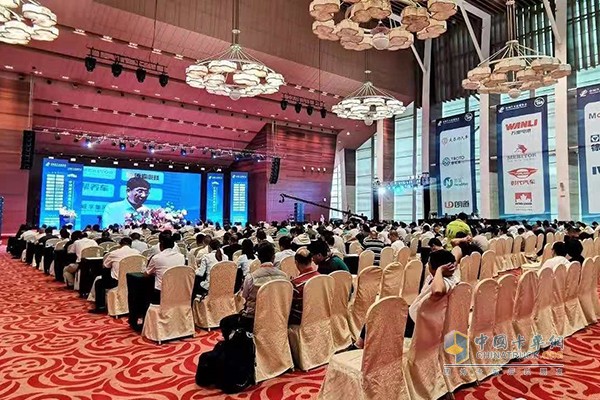 大會現(xiàn)場盛況,行業(yè)精英大咖薈聚