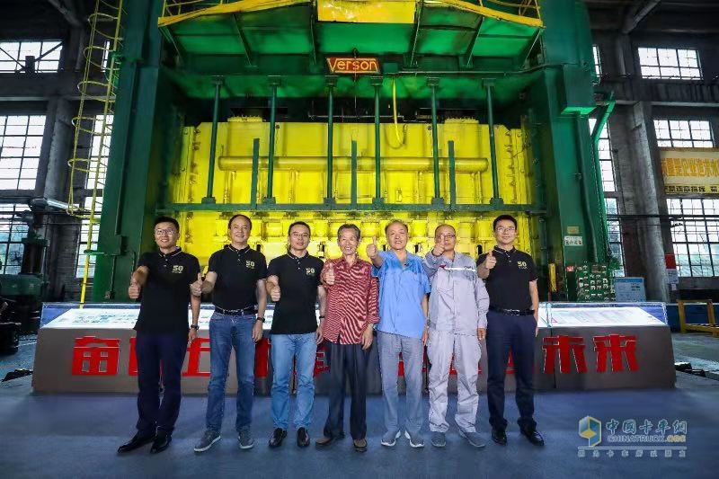 東風(fēng)五十周年，“舊”的傳承，“新”的火花！