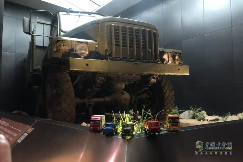 東風(fēng)五十周年，“舊”的傳承，“新”的火花！