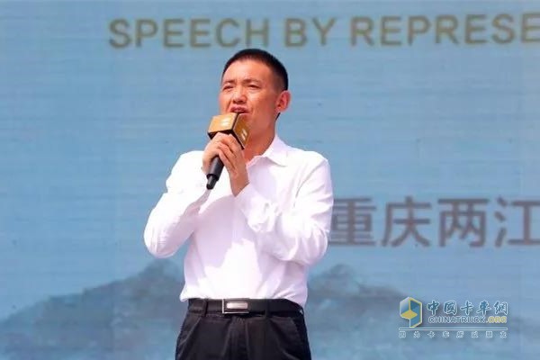 兩江新區(qū)黨工委委員、管委會副主任李順