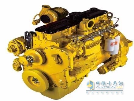 乘龍H5快運房車搭載的四缸4.5升ISD系列大排量200馬力