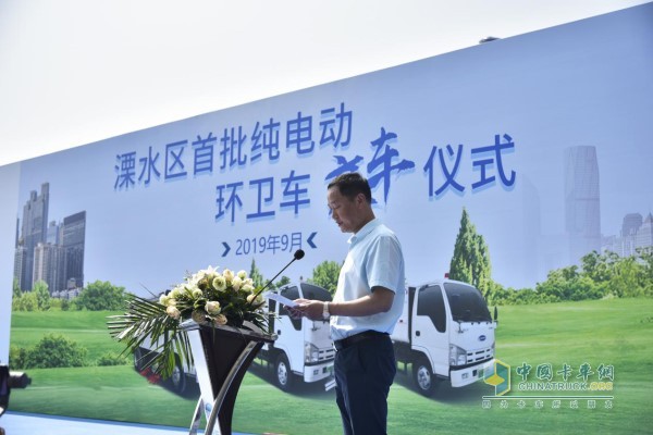 溧水區(qū)副區(qū)長、公安分局局長徐正凱