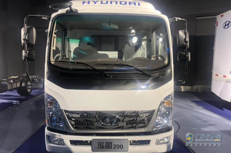 “展泓圖，創(chuàng)新篇”，四川現(xiàn)代發(fā)布泓圖系列輕卡