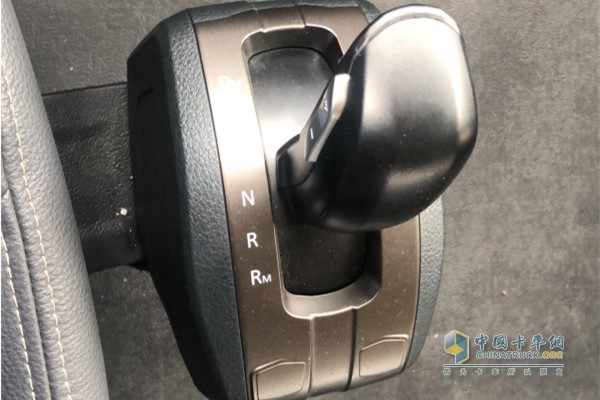 采埃孚自動變速箱