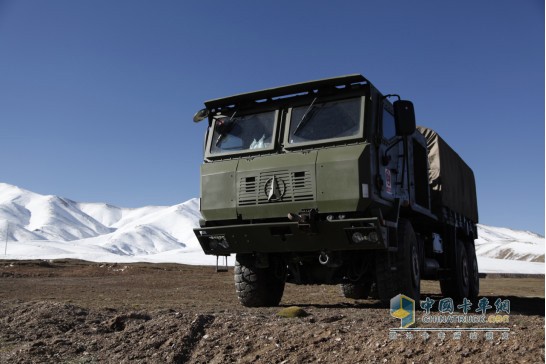 北奔重型高機動戰(zhàn)術車輛