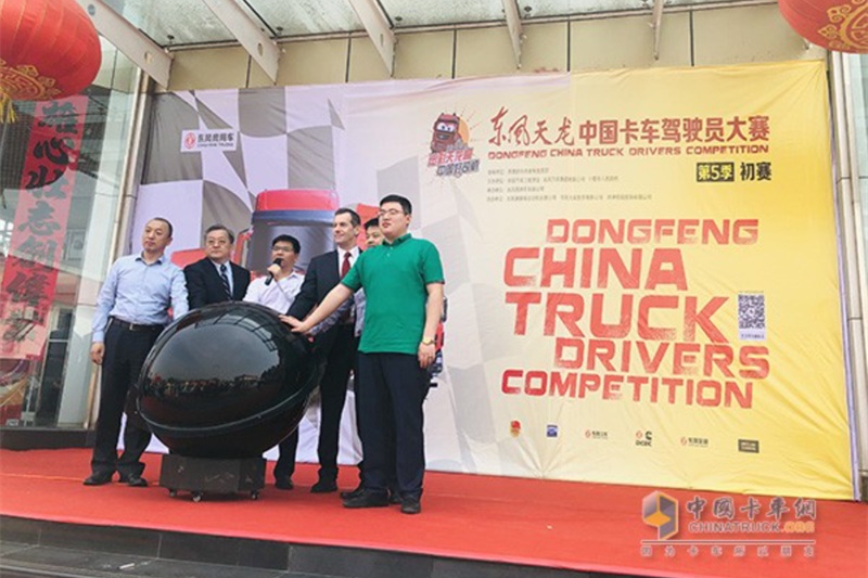 三輛天龍尋得主人 ，天龍“一哥”實(shí)至名歸！