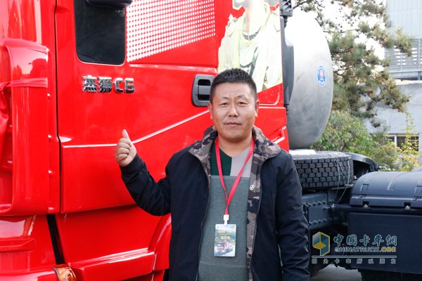 山西陽泉平安車隊的總經理趙中華