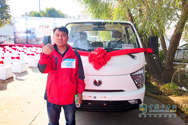 趙師傅為飛碟汽車(chē)點(diǎn)贊