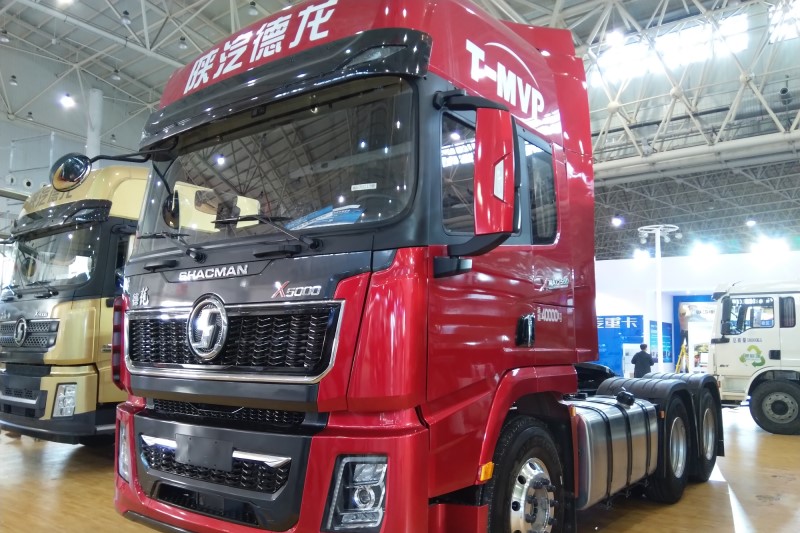 用實力與顏值應(yīng)戰(zhàn) 陜汽家族攜多款產(chǎn)品亮相武漢車展