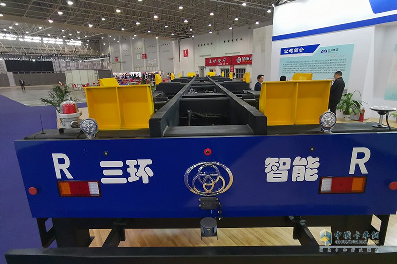 [武漢車(chē)展]新氫卡＋集裝箱無(wú)人轉(zhuǎn)運(yùn)車(chē) 三環(huán)展行業(yè)領(lǐng)先技術(shù)