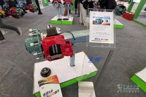 ［武漢車展］容積達(dá)130方的集裝箱亮相武漢車展  鑼響掛車合規(guī)產(chǎn)品更驚艷  