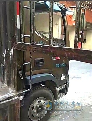 談慶林認(rèn)為，福田瑞沃ES3的承載重效果好。