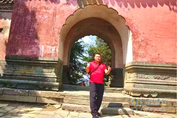 王海南有著豐富的人生閱歷，在選車用車方面，首選時(shí)代小卡之星