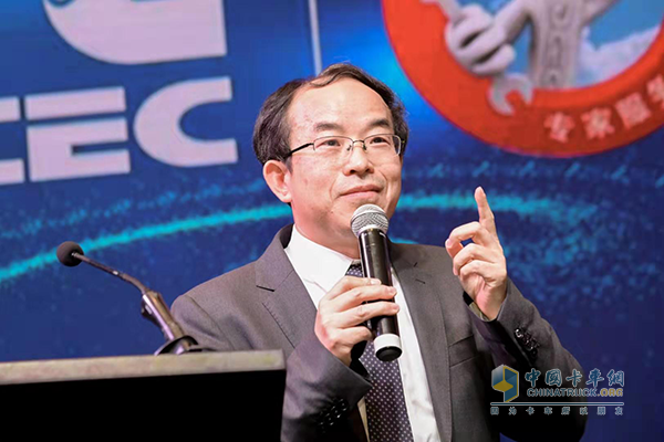 東風康明斯發(fā)動機有限公司總經理徐大千先生