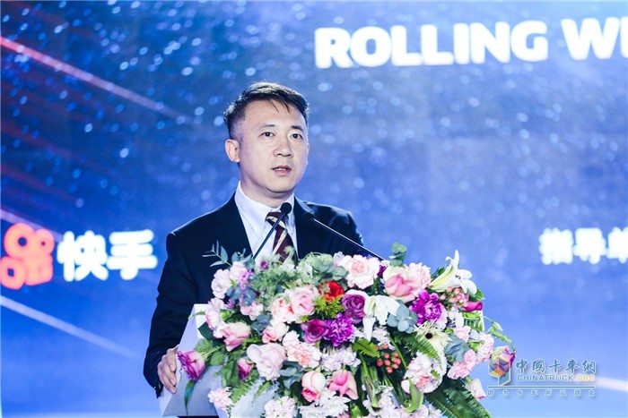 福田汽車集團(tuán)品牌副總裁、福田戴姆勒汽車品牌總監(jiān)李健致辭
