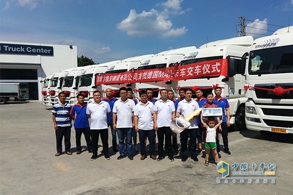 首批德國(guó)曼恩交車儀式