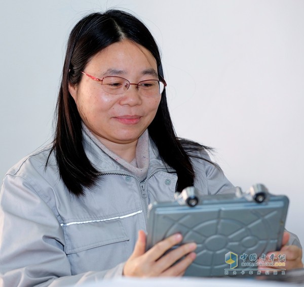 尤麗艷:搶占科技新高地的鏗鏘玫瑰