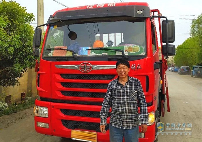 解放龍V定義車搭載錫柴發(fā)動(dòng)機(jī)