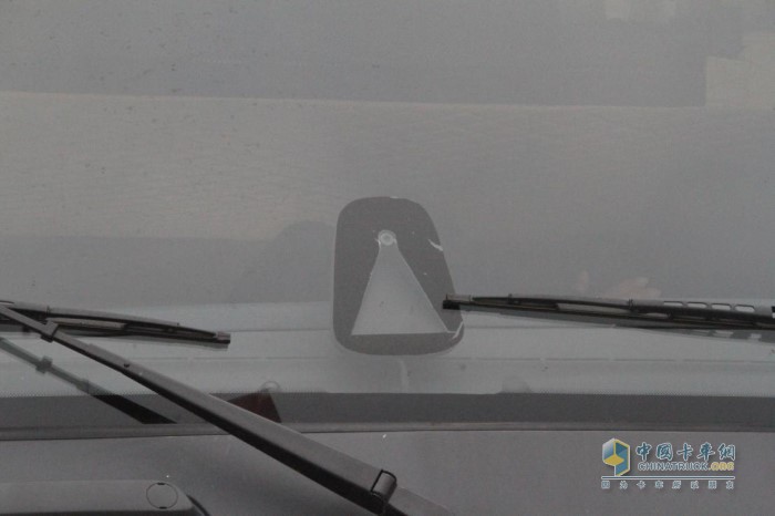 車道偏離預(yù)警系統(tǒng)