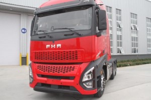 后浪們你們想要的卡車來(lái)了 滬尊S200分分鐘將舒適性做到極致