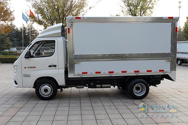 福田祥菱翼展車(chē)