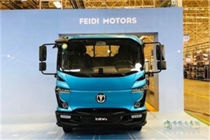 申請上任飛碟體驗官 W產(chǎn)品讓飛碟迷弟趙向陽的期待達到巔峰值